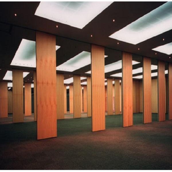 Flexible Movable Hotel Cubicle Acoustic Partition Wall Single Door Or Double