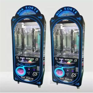 Amusement Game Center Regular Mini Claw Machine with Plastic Material