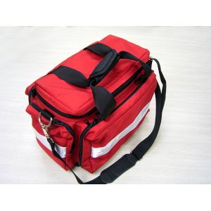 Buy cheap 600D Oxford First Aid Kit For Workplace List Bag Pouches Empty Shoulder 5 10 Person from wholesalers