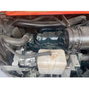 3 Ton Operating Weight Crawler Excavator Powered By Kubota Engine With 0.1m3