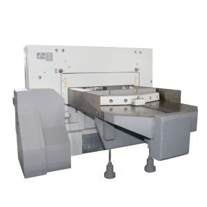 Construction Works A4 Paper Cutting Machine with Assurance and 2800*2800*1600mm