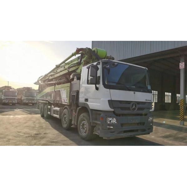 90% Near New 2019 Zoomlion Super Long Boom Pump Mounted Concrete Pump on Benz Chassis Factory Directly Sale
