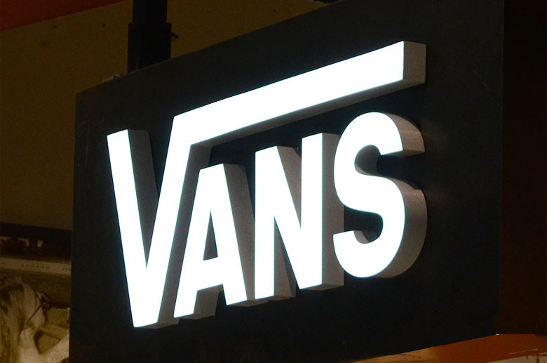 Buy cheap Waterproof Custom Illuminated Signs Led Frontlit Sign High Performance from wholesalers
