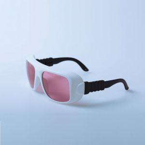 Buy cheap Alexandrite polycarbonate safety spectacles 850nm 740nm Frame 36 from wholesalers