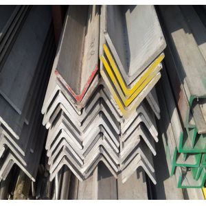 China Polished Surface 1.4301 Stainless Steel Angle Bar EN 321 Equal Angle Iron on sale