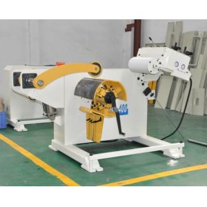 China Automatic Decoiling And Hydraulic Straightening Machine With Power Press on sale