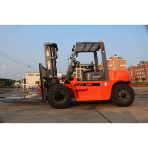 Buy cheap CPCD60 Diesel Powered Four Wheel Drive Forklift Max Lift Height 6000mm Automatic Transmission from wholesalers