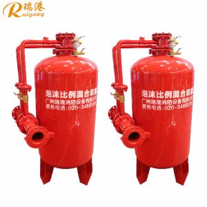 Epoxy Coating Proportioning Foam Bladder Tank Red 0.6MPa Max. Operating Pressure