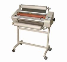 Buy cheap 650mm roll laminator 650mm roll laminating machine from wholesalers