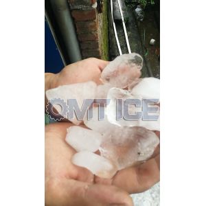 Food Grade Industrial Crushed Ice Machine 30kg/Pcs Anti Rust And Corrosion Free