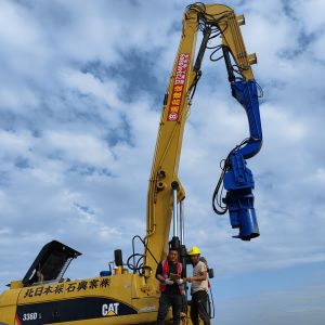 Buy cheap Durable Hydraulic Excavator Vibro Hammer For Caterpillar 349 Pile Driving Arm from wholesalers