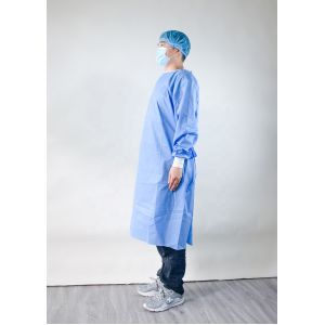 China AAMI Lever 2 SMS Sterile Disposable Gowns With Knitted Cuff on sale