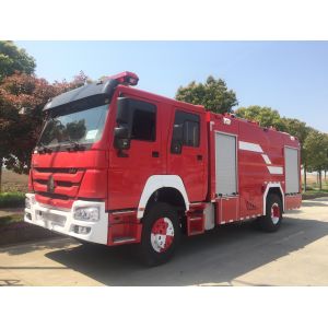 HOWO Water Foam Fire Fighting Truck , 4x2 8 Ton Emergency Rescue Vehicle