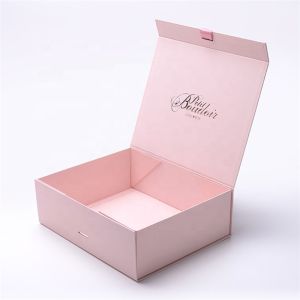 Buy cheap Custom Big Storage Magnetic Closure Cardboard Foldable Gift Box from wholesalers