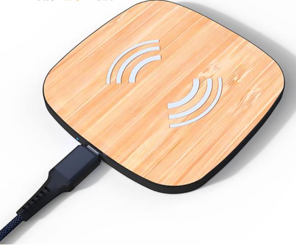 Buy cheap 10 W Slim Iphone Cordless Charger , Qi Wireless Charging Pad For IPhone from wholesalers