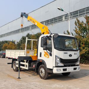 Buy cheap small truck mounted crane truck 4x2 cargo truck with crane from wholesalers