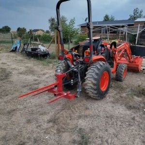 Easy-to- Quick Hitch for Tractor Attachment with 3-Point Hitch and Powder-Coated