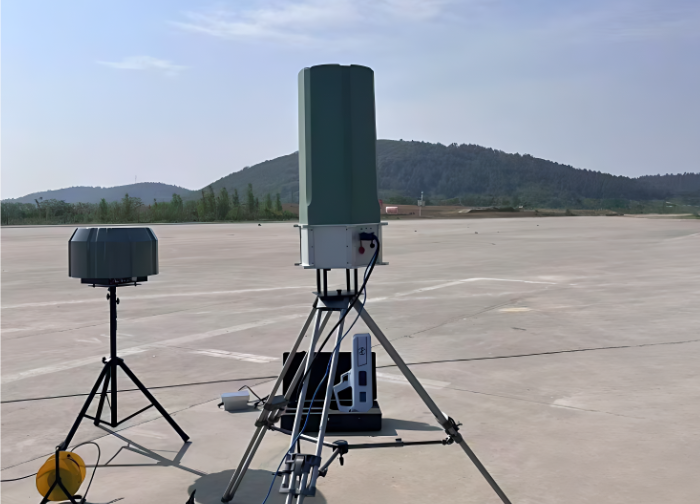 Buy cheap 400MHz Drone Jamming Equipment 1-5km Range Anti Jamming System IP66 from wholesalers