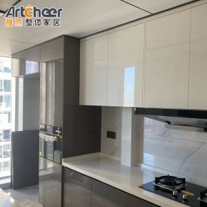 Hotel Design Luxury Kitchen Furniture with Quartz Stone Table Top of E1 Material