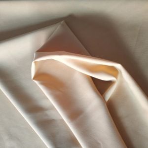 Buy cheap Direct Double Fold Packing Super Soft 100% Polyester Fabric Woven 32*150D for Thobe from wholesalers