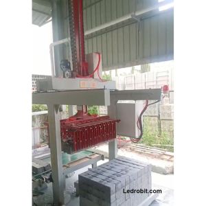 Buy cheap PLC Controlled Palletizing Robot Arm Payload Stacking With Safety from wholesalers