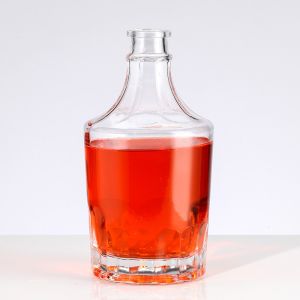Buy cheap Customized 750ml Clear Glass Brandy Gin Rum Tequila Vodka Spirit Bottle with Lid from wholesalers