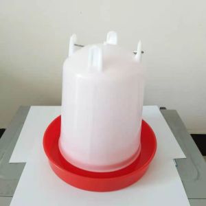Buy cheap Layers Broilers And Chicks 1l Automatic Chicken Drinkers And Feeders from wholesalers