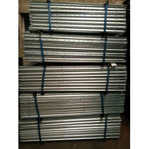 Heavy Duty Metal Fence Posts , 2.04kg/M Bitumen Painted Steel Galvanised Star
