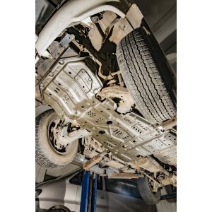 Buy cheap Front Engine Base Skid Plate Engine Gearbox Guard for Toyota Land Cruiser LC100 Direct from wholesalers