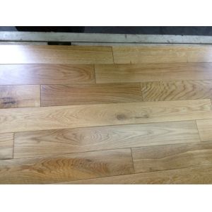 Buy cheap Oak Solid Flooring .Flat Surface,UV lacquer product