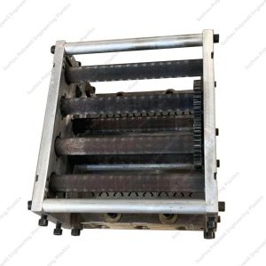 Plastic PA Extrusion Mold Components Plastic Moulding Dies Used In Nylon Thermal