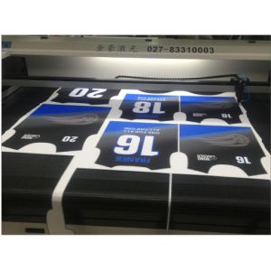 Buy cheap Maintenance Free Cnc Cloth Cutting Machine , Computerised Cloth Cutting Machine from wholesalers