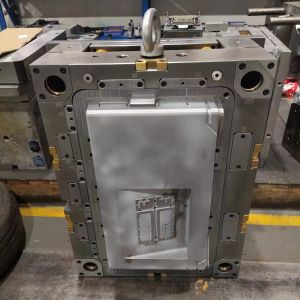 Customized CNC Machining Molding Injection Tooling And Color Options