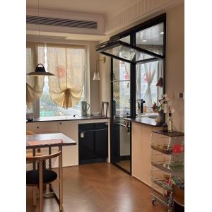 Observatory Folding Window Design Optimizing Stargazing Opportunities from