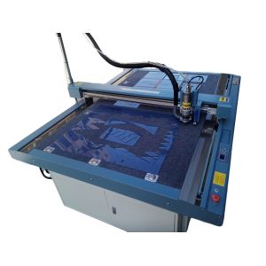 Buy cheap 1500*900mm Cutting Scope Apparel Plastic Pattern CNC Cutting Machine for Garment Shops from wholesalers