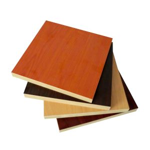 Buy cheap 18mm Plain Mdf Panel And White Wood Grain Color Melamine Mdf Board Moisture-Proof With 1 from wholesalers