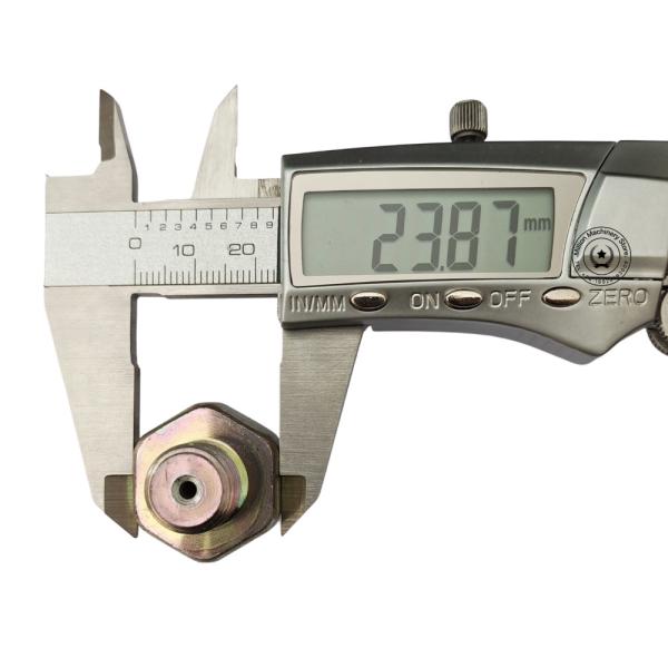 83530-E0220 Oil Sensor KOBELCO SK210-8 SK250-8/260/8 SK330-8 SK350/8 J05/J08 Engine Parts