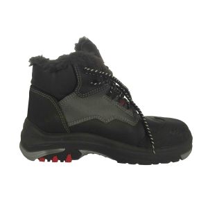 Buy cheap Safe Warm Comfortable Mens Safety Shoes Plastic Toe Cap Anti Cold For Workers product