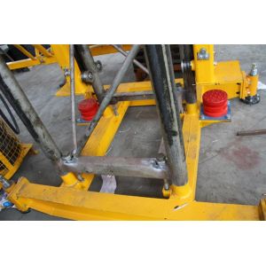 Easy Install Mobile Elevated Mast Climbing Working Platform 1m - 3m Width