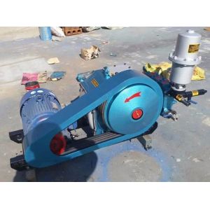 BW320 Portable Horizontal Piston Pump , Mud Pump For Water Well Drilling And