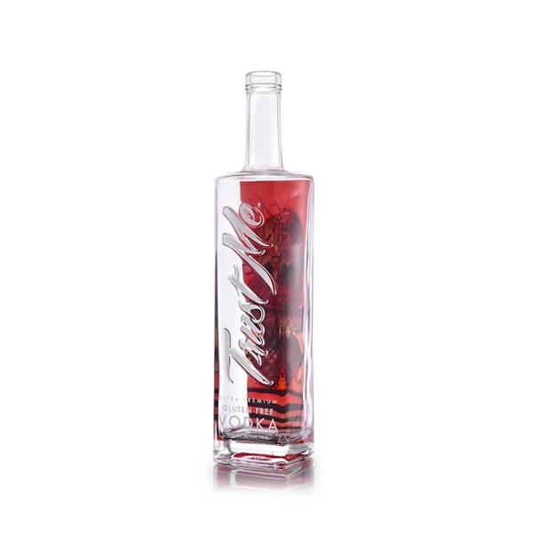 Buy cheap Embossed Lettering Luxury Spirits Bottle 900g 750ml Clear Glass Bottles from wholesalers