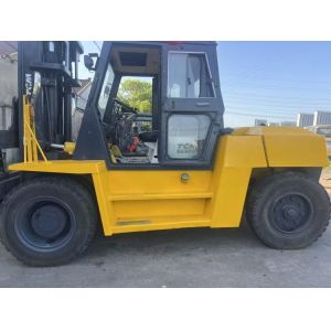 Buy cheap Used TCM 10T Forklift Original ISUZU Engine From Japan With 3T 5T 10T 20T Models Featuring With Closed Cab from wholesalers