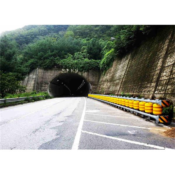 Quality Customized EVA Highway Safety Roller Barrier Galvanized Surface for sale