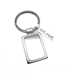 Buy cheap Home Decor Zinc Alloy Metal Keychain Holder with Decoration from wholesalers