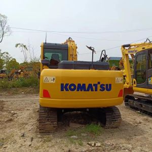 Buy cheap Original Komatsu PC110 Excavator with 0.6M³ Bucket Capacity and 11ton Operating Weight from wholesalers