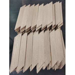 Invisible Lacquered Natural Oak Chevron Parquet Flooring To France
