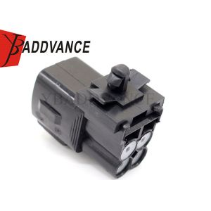 7282-7041-40 4 Pin Male Connector / Engine System Sealed Electrical Connectors