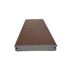 Upgrade Your Areas with Impact-Resistant Grooved Solid Decking and Wood Grains