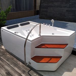 Buy cheap Walk In Hydromassage Bathtub Luxury 2 Person Spa product