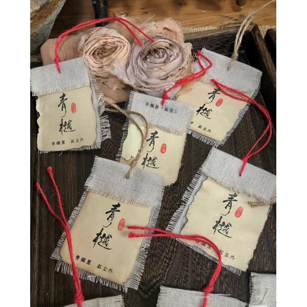 Buy cheap Custom Garment Hang Tag With Spot UV Paper Hang Tag for Bags Garment Clothing Hang Tag for T Shirt from wholesalers